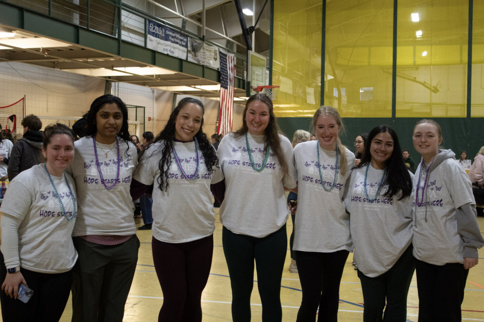 picture of students in the gym